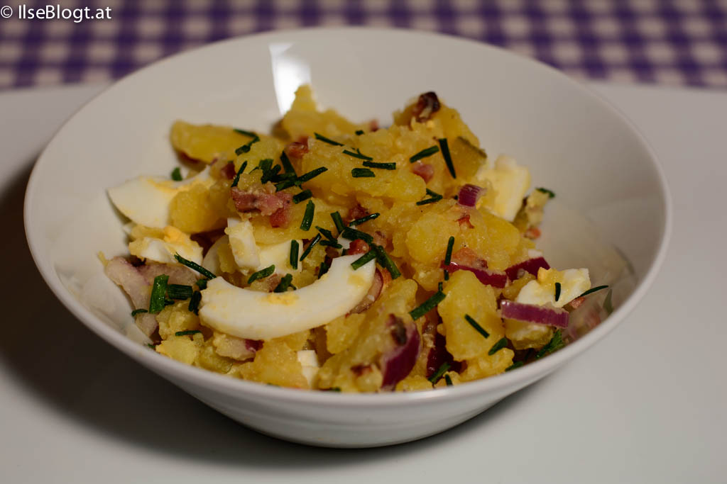 Böhmischer Kartoffelsalat nach Omas Art Rezept - Ilse Blogt Böhmischer Kartoffelsalat nach Omas Art Rezept - Ilse Blogt