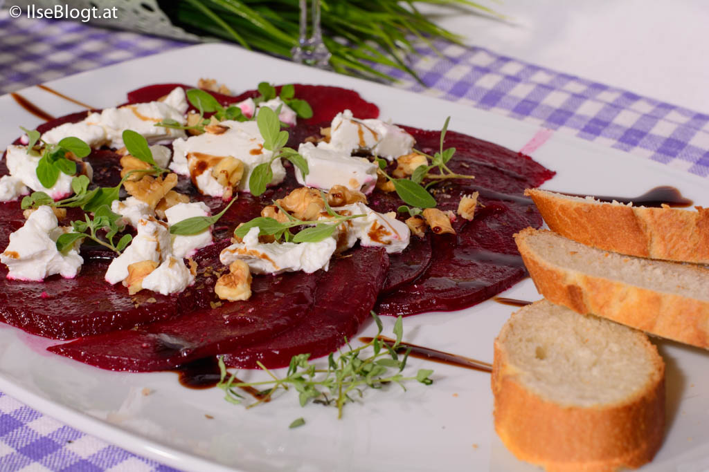 Rote Rüben Carpaccio mit Ziegenkäse und Walnüssen - Ilse Blogt